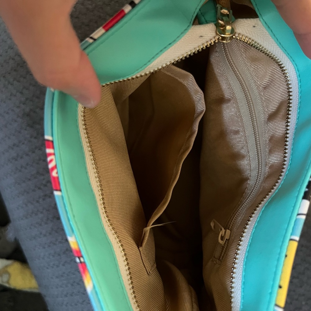 Used like new Thailand POSH bag - Picture 2 of 3